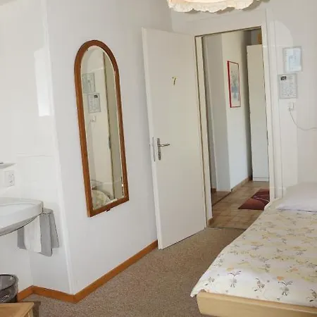 Han/Misafirhane Beatus Sundlauenen